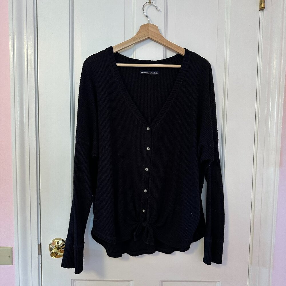 Abercrombie & Fitch Tie Front V-Neck Lounge Top